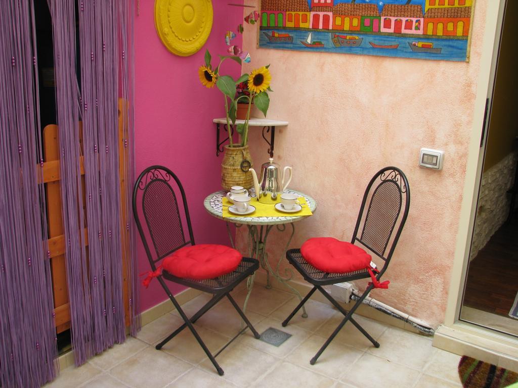 La Posadina House A Cagliari Locazioni Turistiche Brevi Bed & Breakfast Bagian luar foto